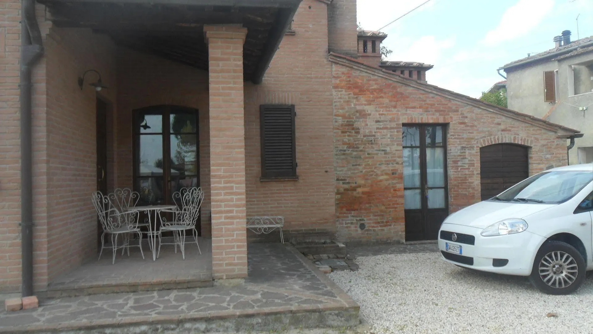 Apartament La Civetta Torrita di Siena